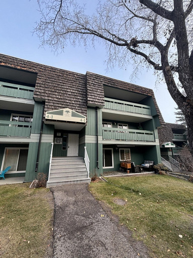 Spacious South Facing Top Floor 1 Bedroom in Southampton! 