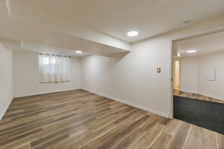 Beautifully Renovated 1 Bedroom Lower Unit in Pineridge Featured Properties
