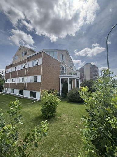 Location, Location! Spacious 2 bedroom/2 Bathroom PLUS LOFT in the Heart of Mission!  Featured Properties