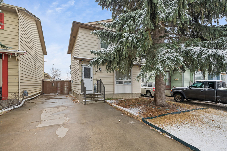 149 Erin Ridge Road SE Featured Properties