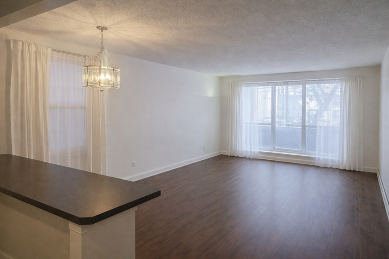 LARGE 2 BED/1 BATH APARTMENT IN MISSION! AVAILABLE MAY 15TH