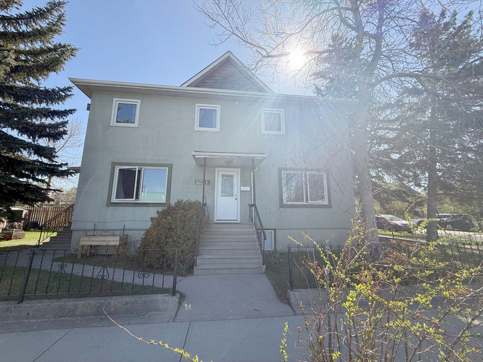 Charming 3-Bedroom, 1-Bath Main Floor Home with Large Yard in Beautiful Inglewood SE Calgary Featured Properties