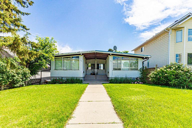 BRIGHT &amp; SPACIOUS 2-Bedroom Upper Unit! Utilities Included!!  Featured Properties