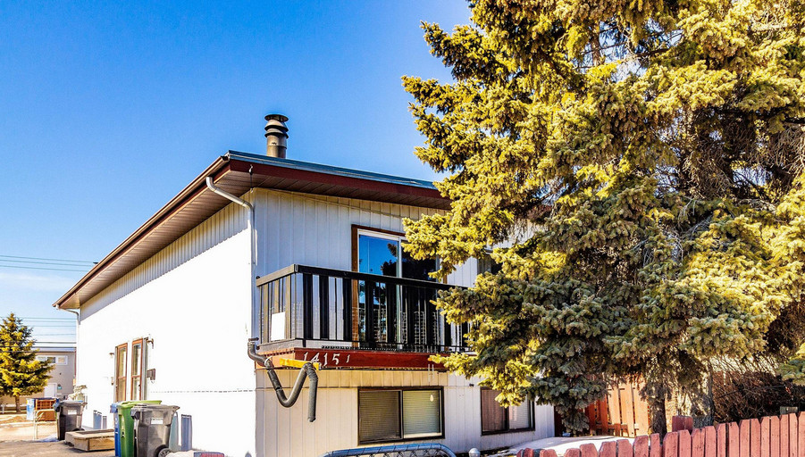 Forest Heights 4Plex - 2 Bed 1.5 Bath Unit with Fireplace! Featured Properties