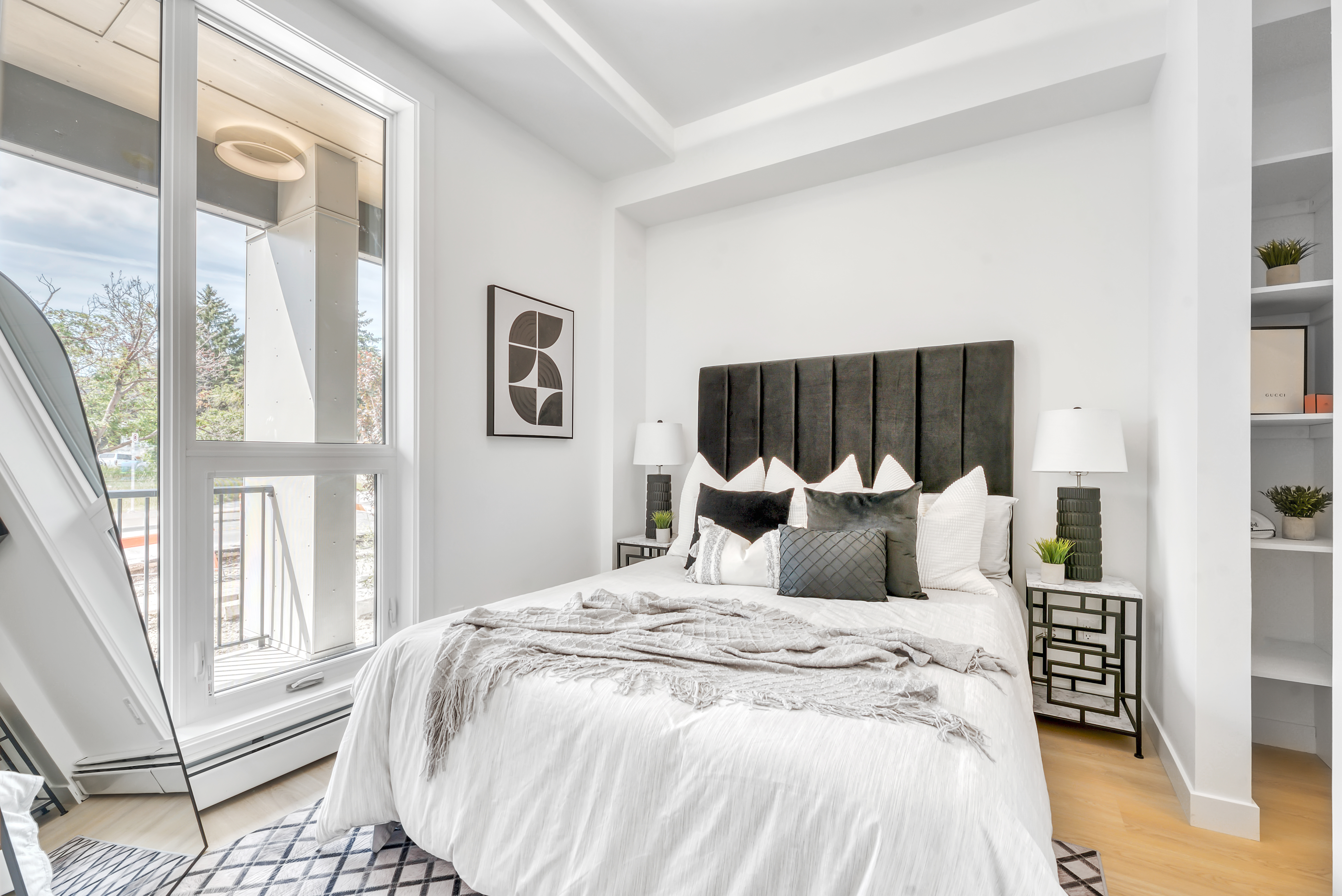 The Units Amenity Image