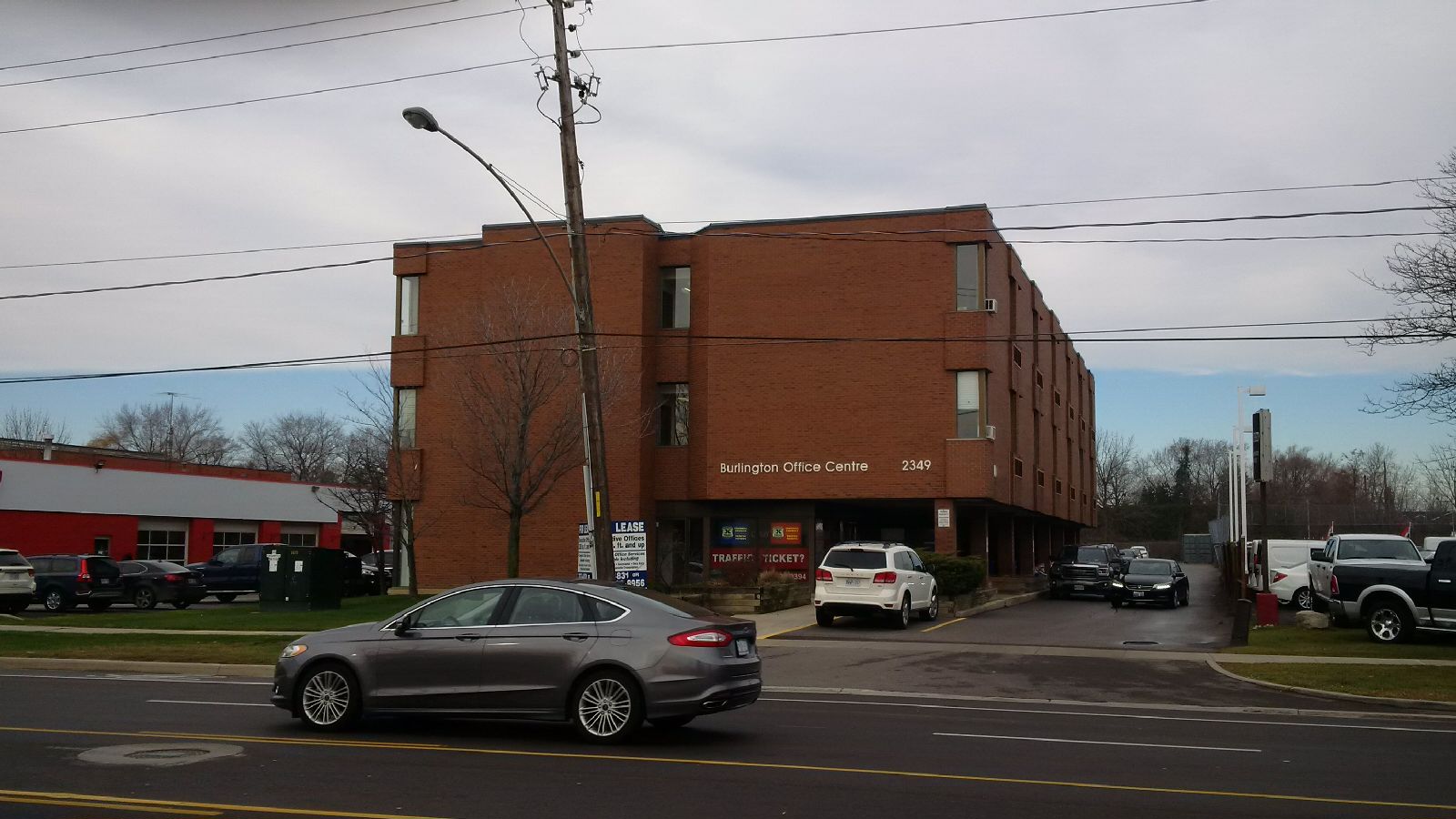 Burlington Office Centre 2349 Fairview Street, Burlington Effort Trust