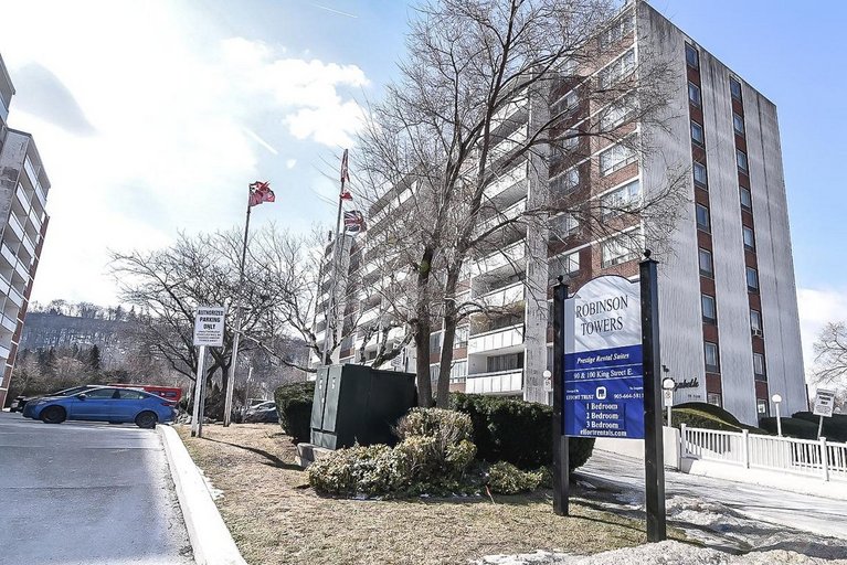 Robinson Towers Apartments Effort Trust