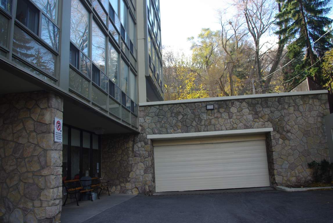 Arcadia Apartments Effort Trust