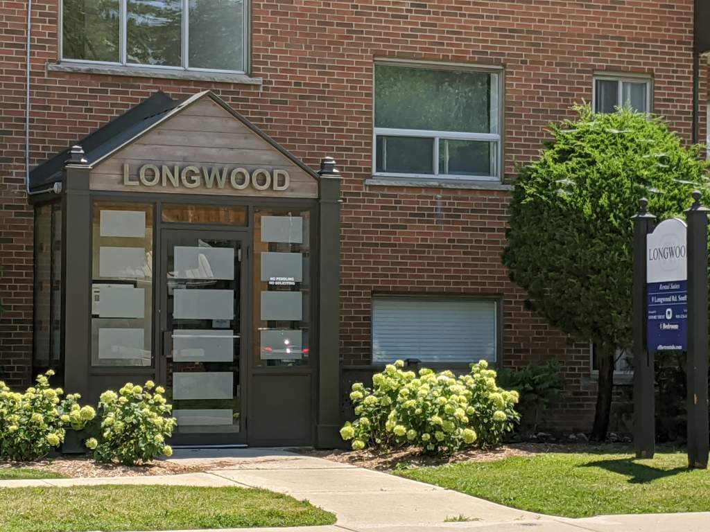 Longwood Apartments Effort Trust