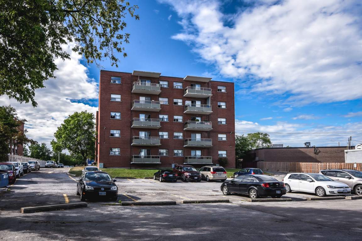 King Manor Apartments Effort Trust