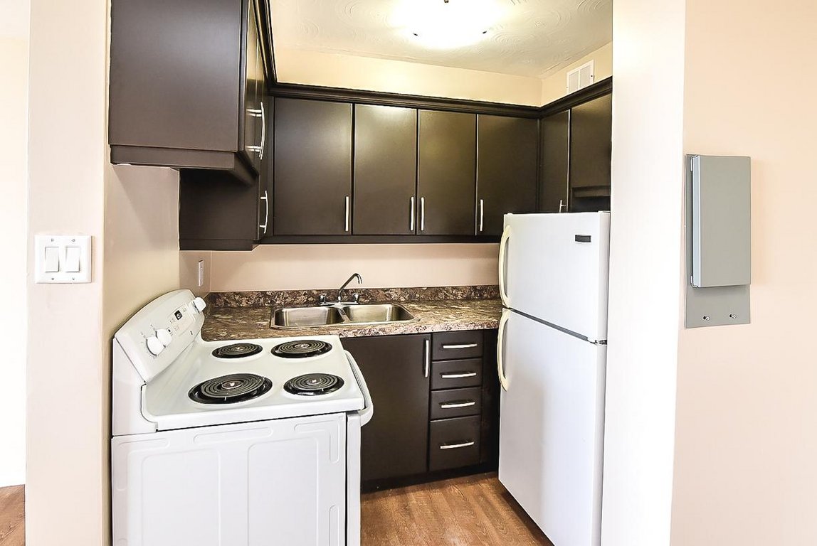 Robinson Towers Apartments Effort Trust