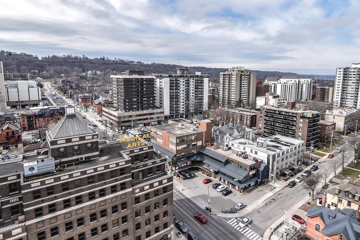 The Residences on Augusta (Seniors' Apartments) Effort Trust