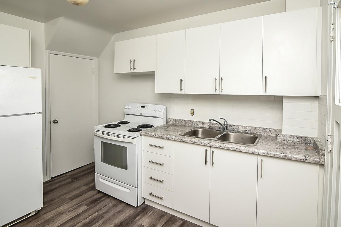 East Hamilton Townhouse Effort Trust Effort Trust