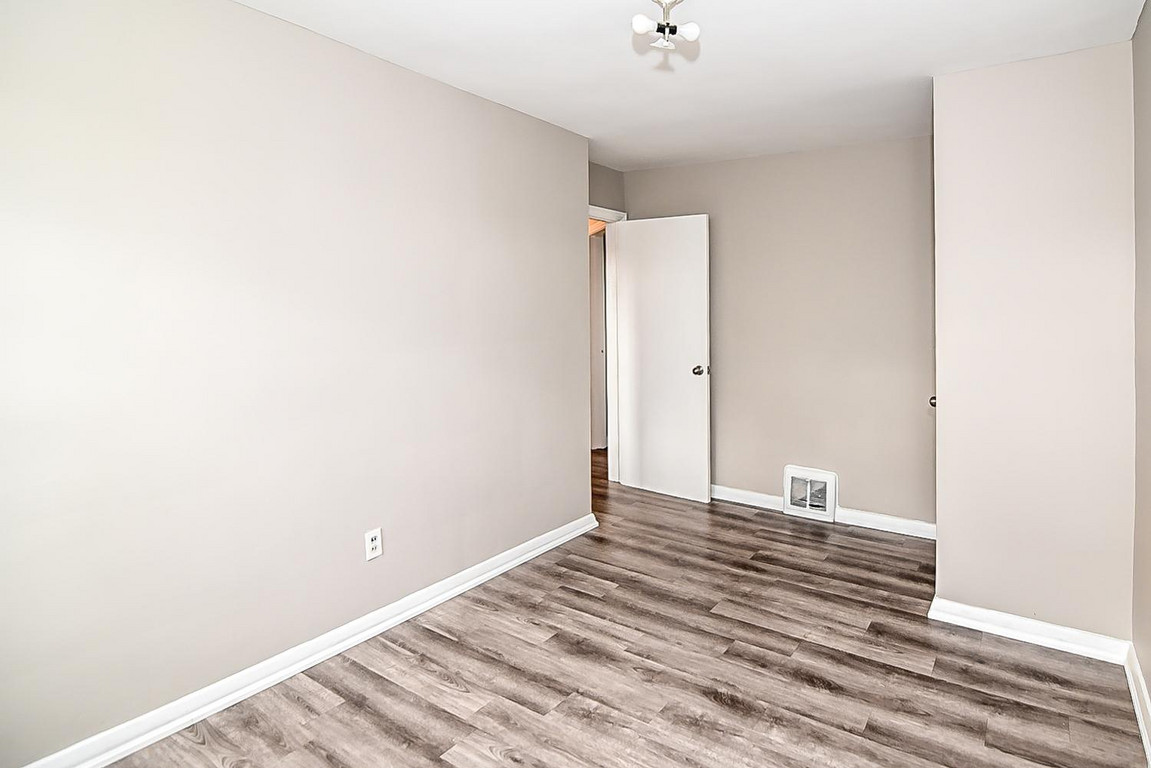 East Hamilton Townhouse Effort Trust Effort Trust