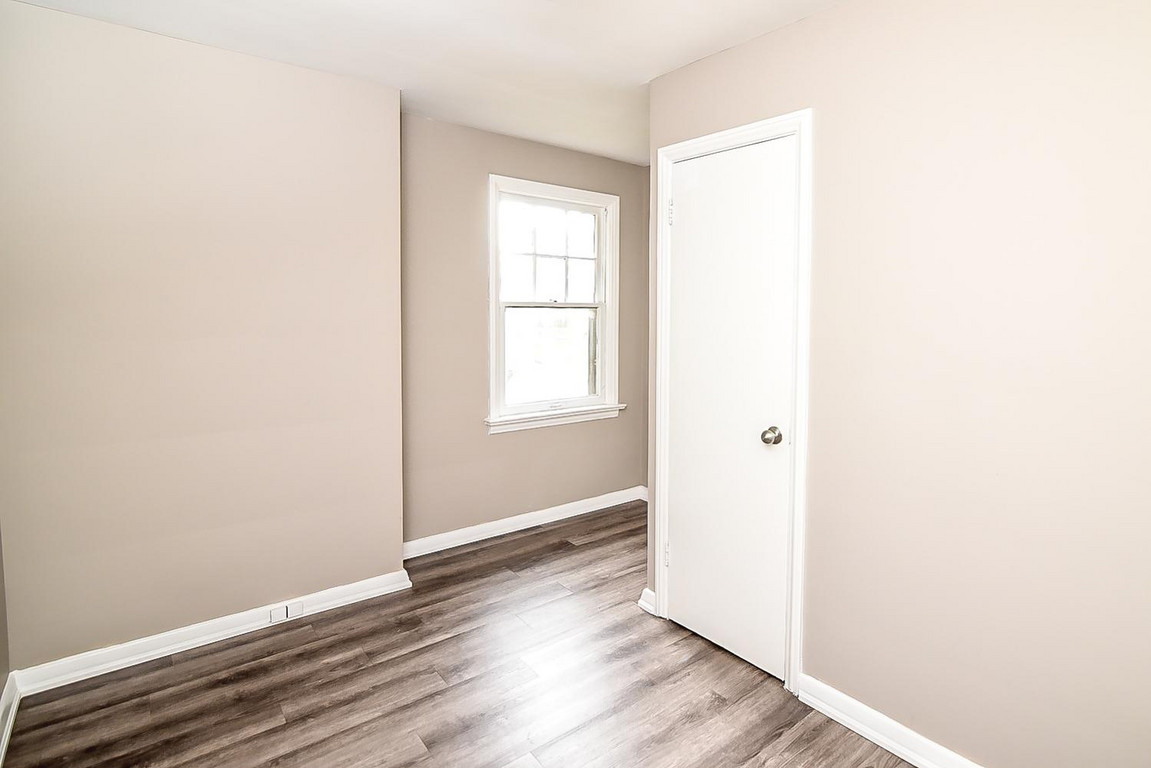 East Hamilton Townhouse Effort Trust Effort Trust