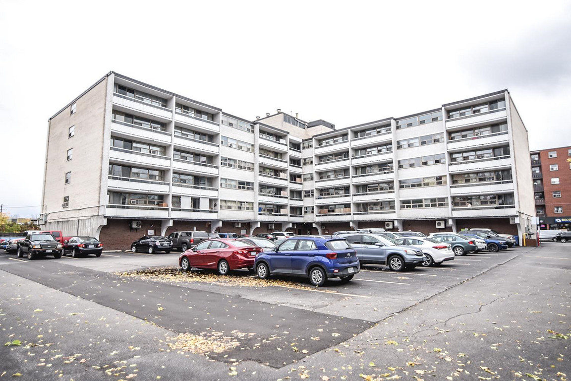 Dunda's apartments Effort Trust Effort Trust