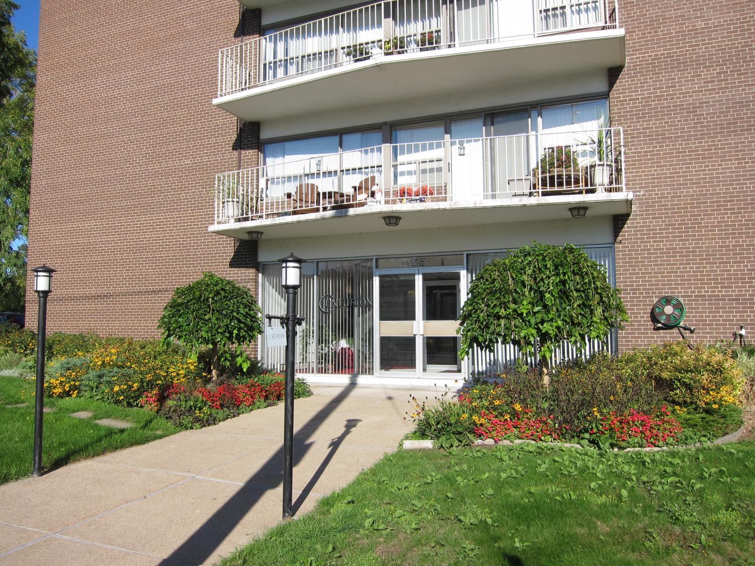 Centurion Apartments 75 Main Street, Dundas Effort Trust