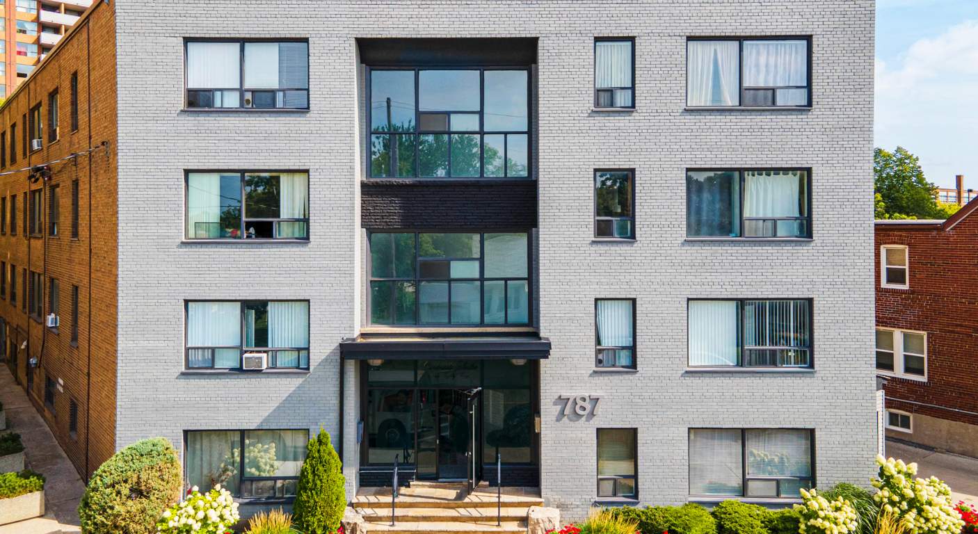 Apartments in Eglinton West Equiton Living