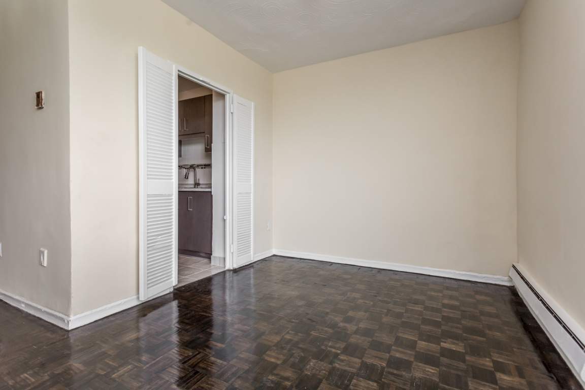 Keele Apartments Family Properties