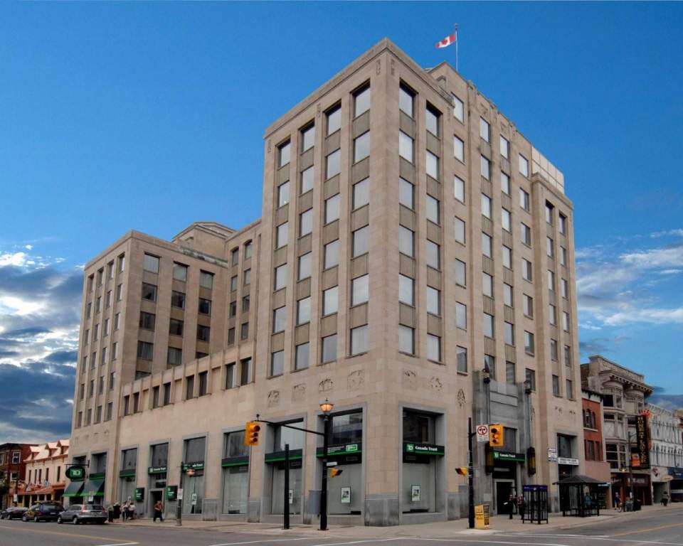 220 Dundas Street Farhi Holdings Corporation