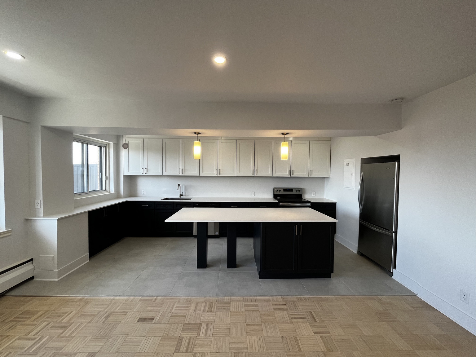 Apartment for rent 4 ½ Montréal 5550 Snowdon Kangalou