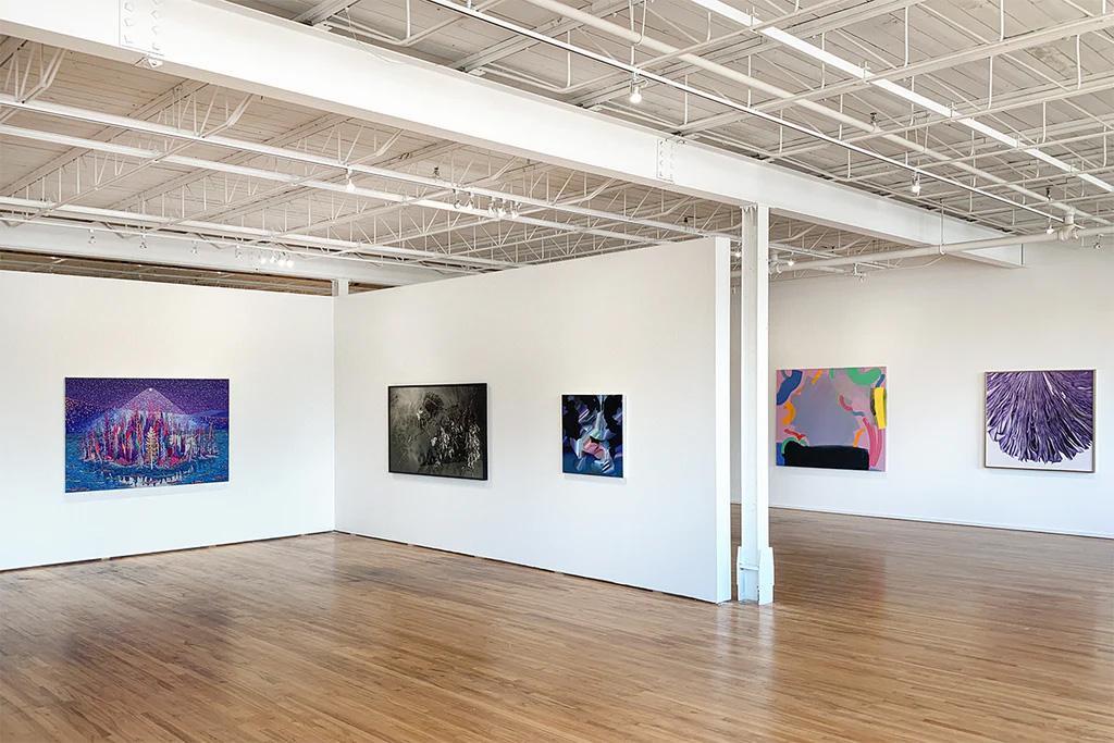 Baux-Xi Gallery