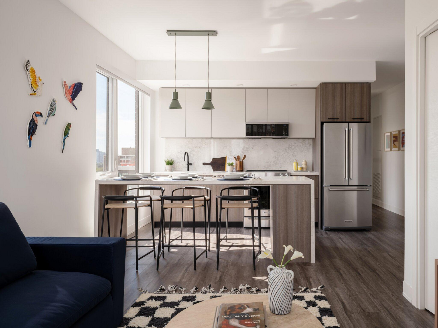 Marlow Central Tower: Suite Kitchen