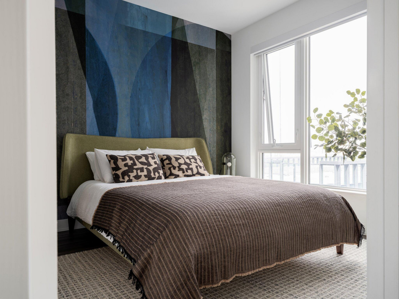 Marlow Central Tower: Suite Bedroom