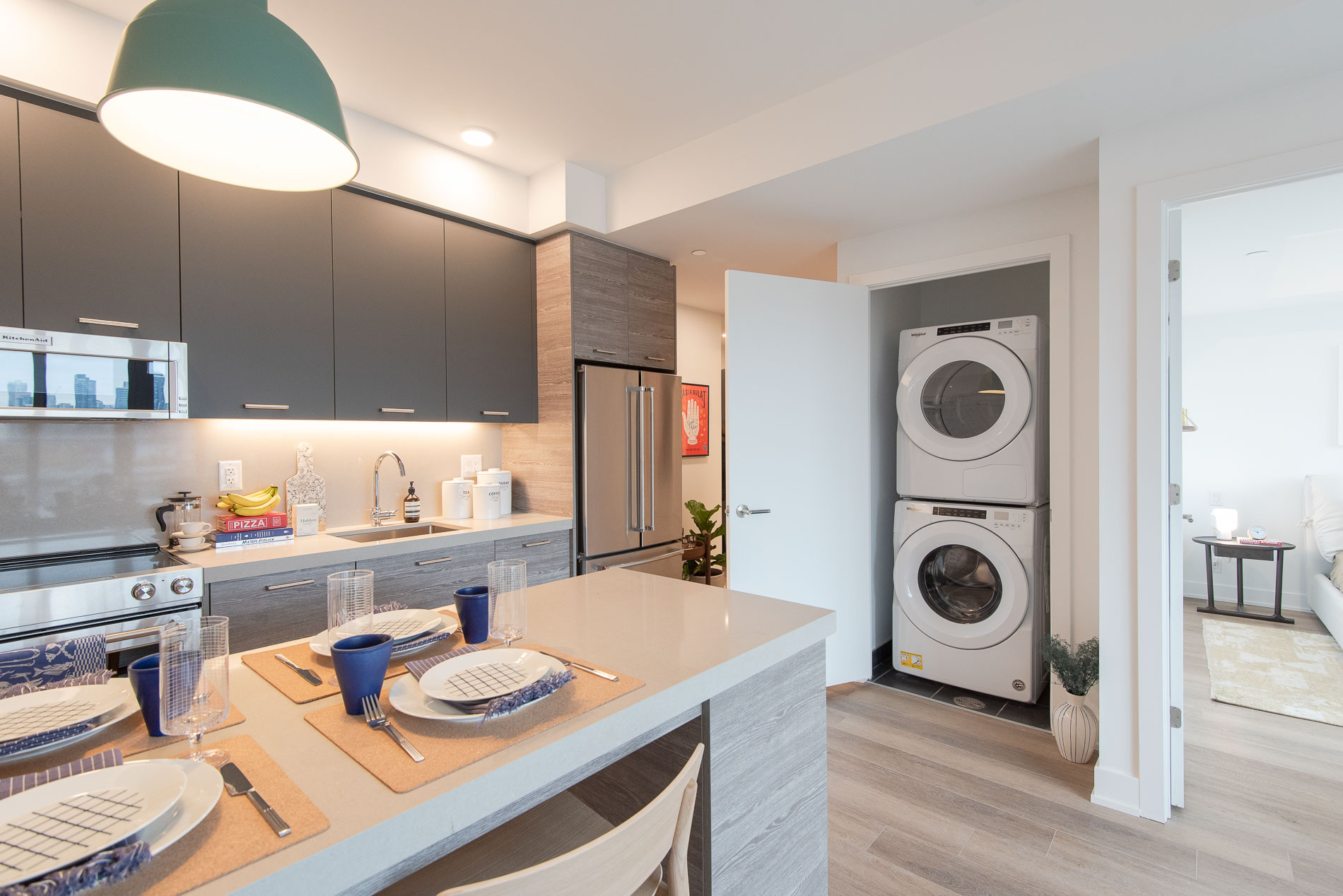 484 Spadina Ave, Toronto, ON M5S 0E4 — photo 2