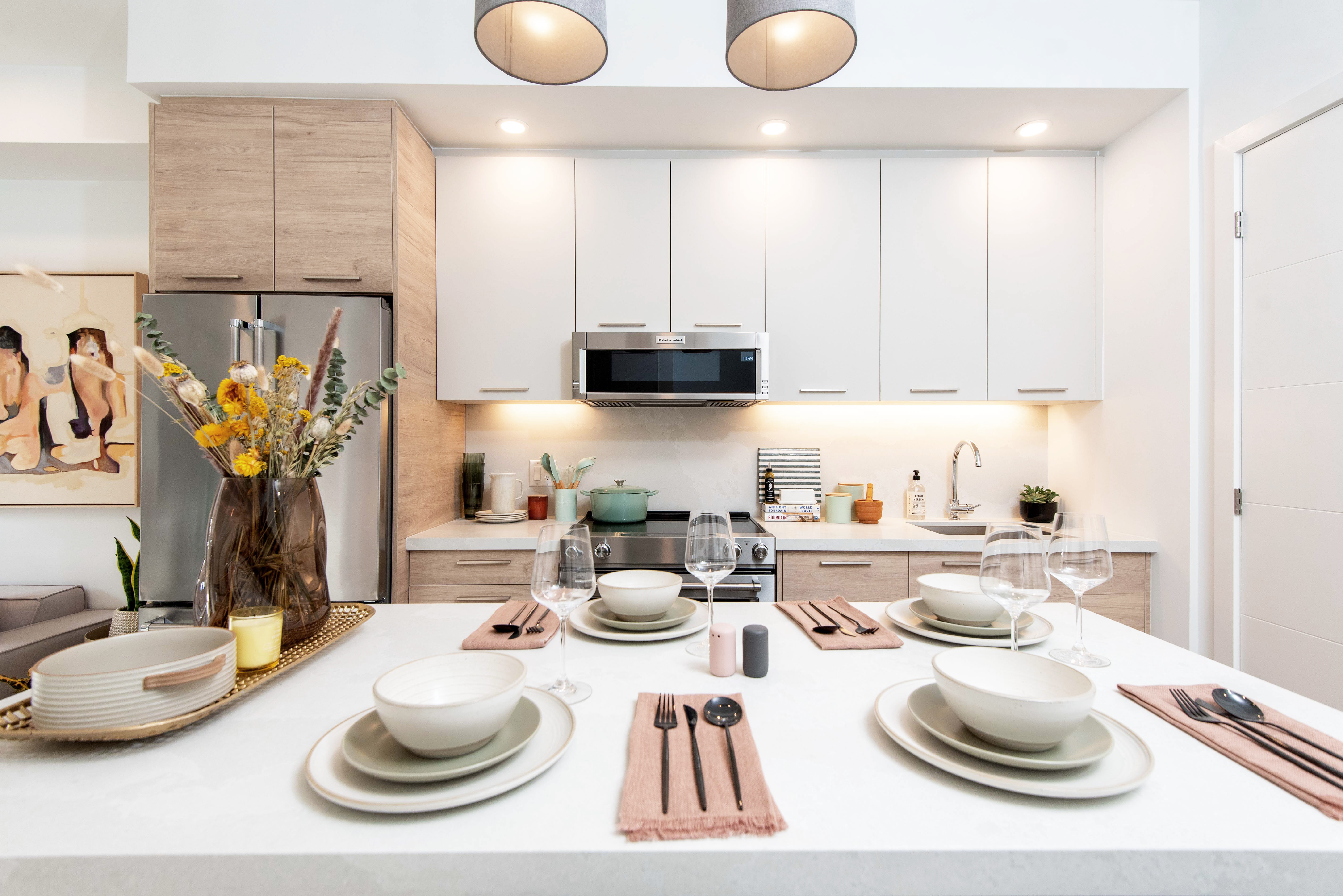 200 Redpath Avenue, Toronto, ON M4P 0E6 — photo 1