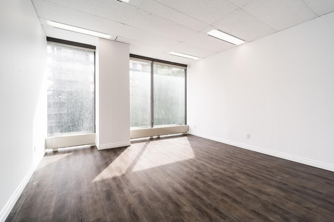 Maddox Dorchester image 2