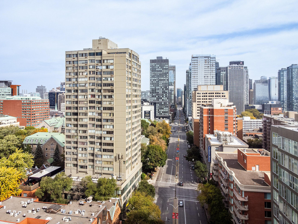 Maddox Dorchester image 1