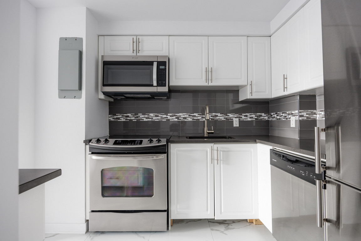 Maddox Dorchester image 1