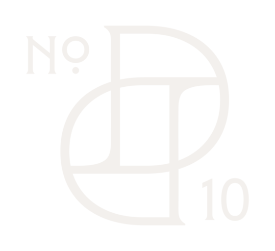 <p>10 DEAN Café & Bar</p>