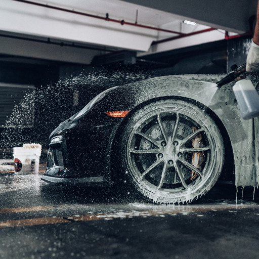 <p>Car Detailing</p>