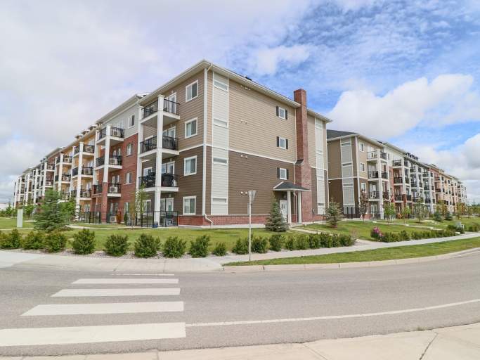 Cobble Hill Modern 2 Bedroom Apartments 6 Kingsview Road SE