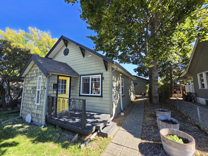 B0067 - 1409 Ethel Street, Kelowna BC - 1