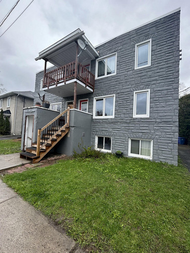 104 rue East l'image sélectionnée