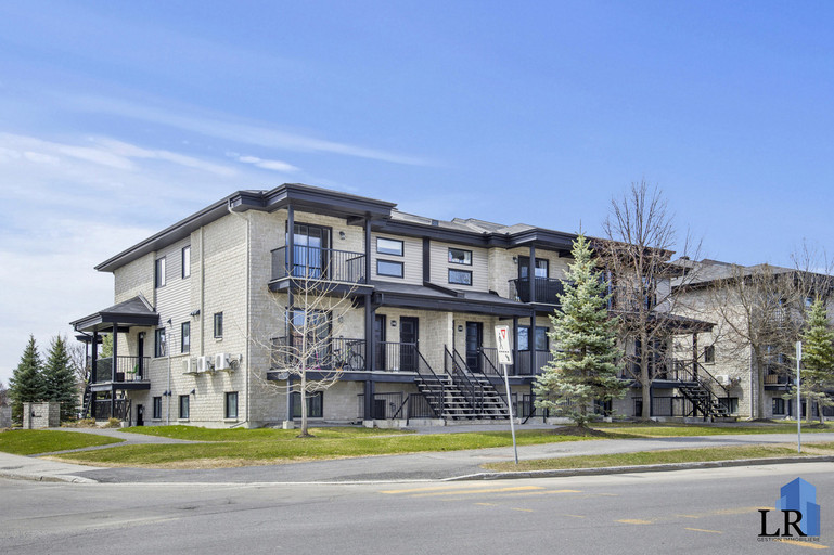 21 Rue D'Andromède Featured Properties