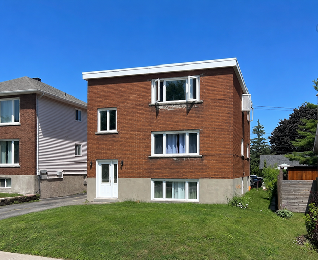 211 Rue Archambault l'image sélectionnée
