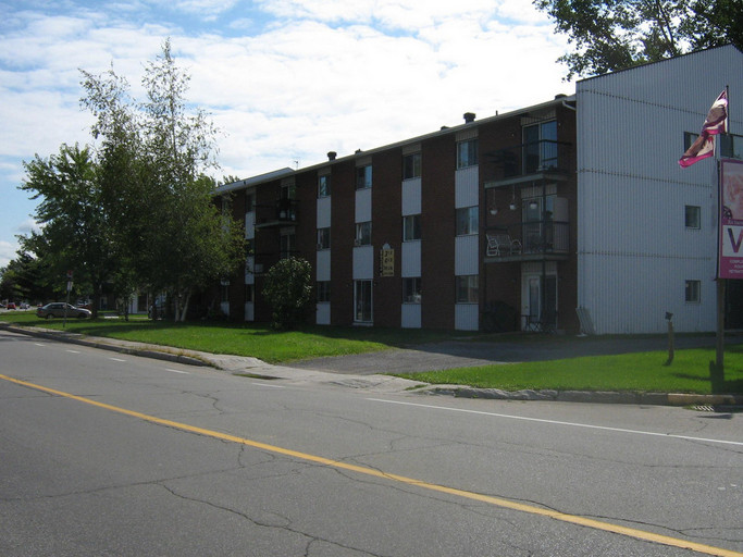 605-655-675 Côte Richelieu