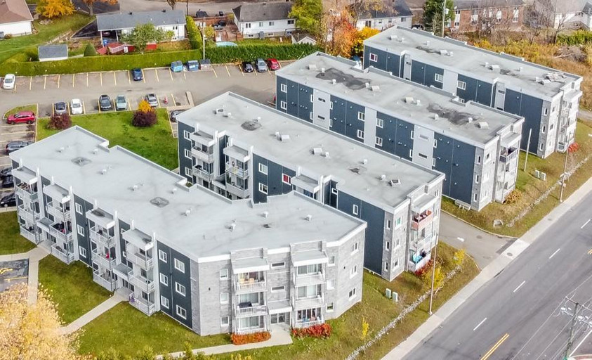 1298 Boulevard Bastien