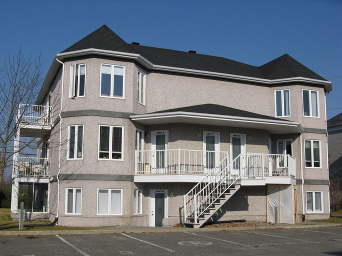 1065, de la Prairie Featured Properties