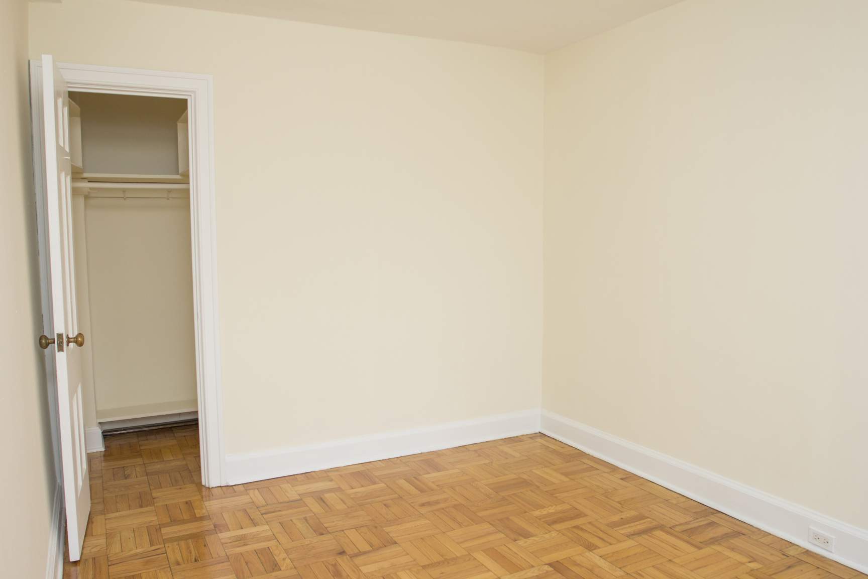 555 Russell Hill Rd. apartments for rent Greenwin