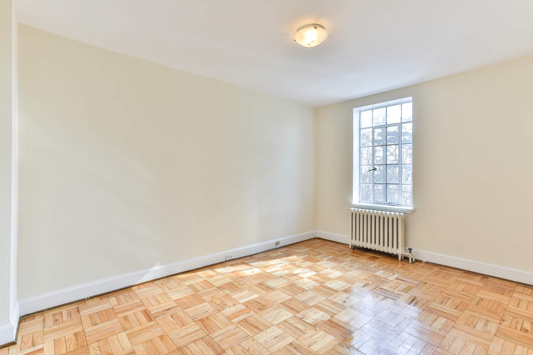 555 Russell Hill Rd. apartments for rent Greenwin