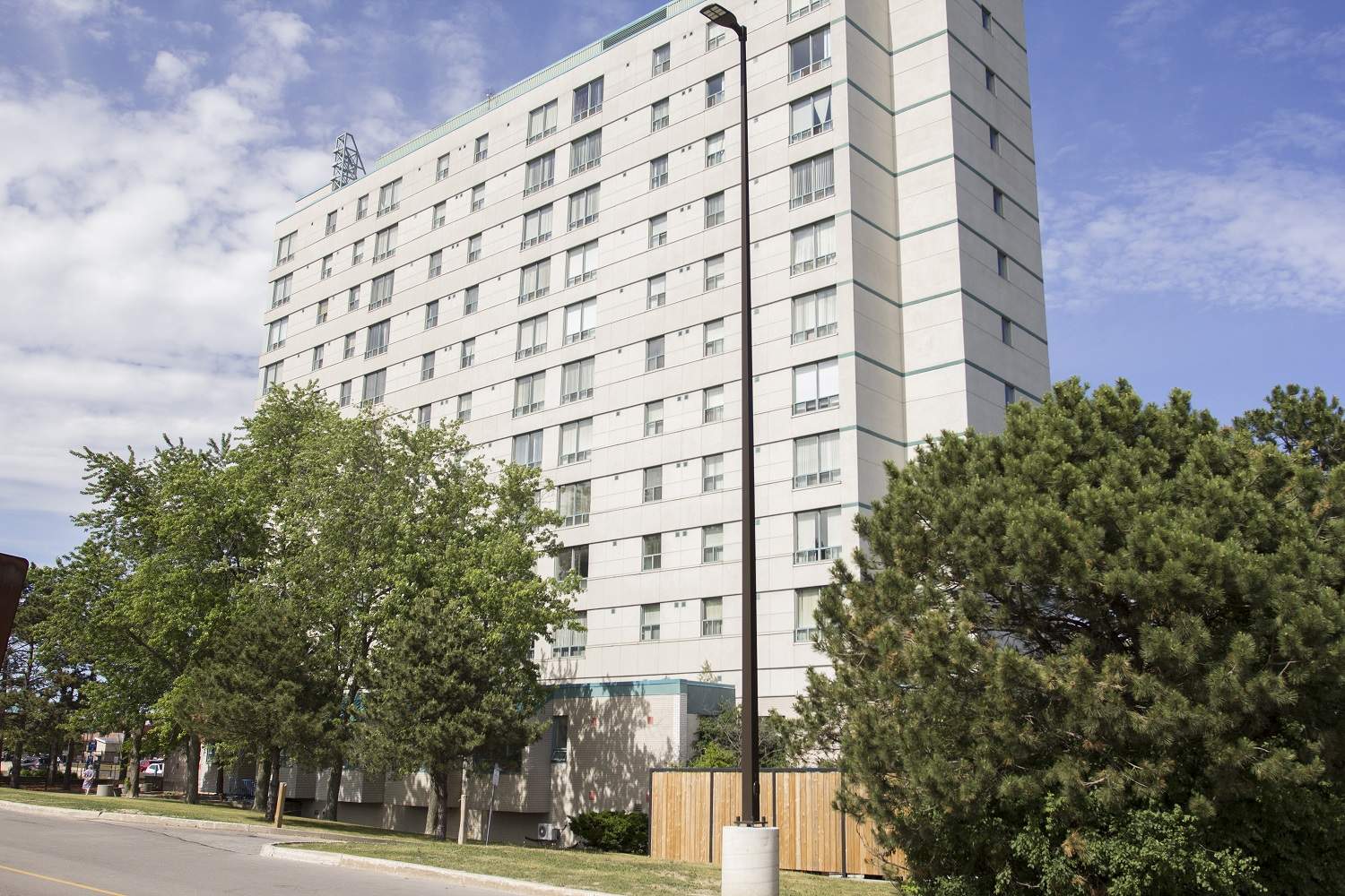 2877 Ellesmere Rd. Greenwin