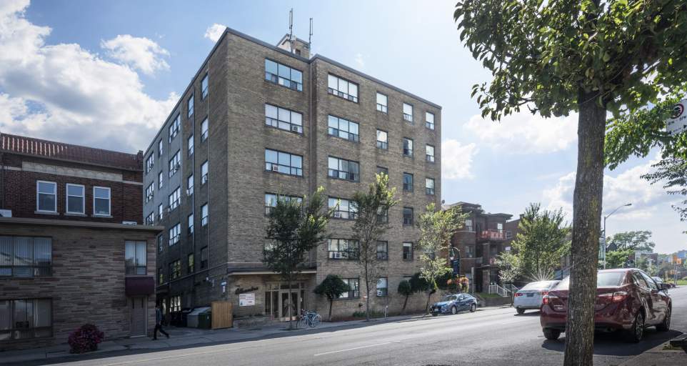 1639 Bloor St. West Greenwin