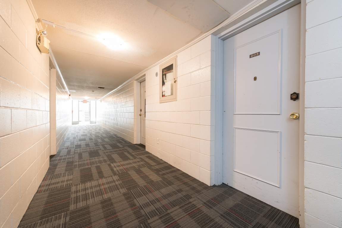 470 Wellington St N Greenwin