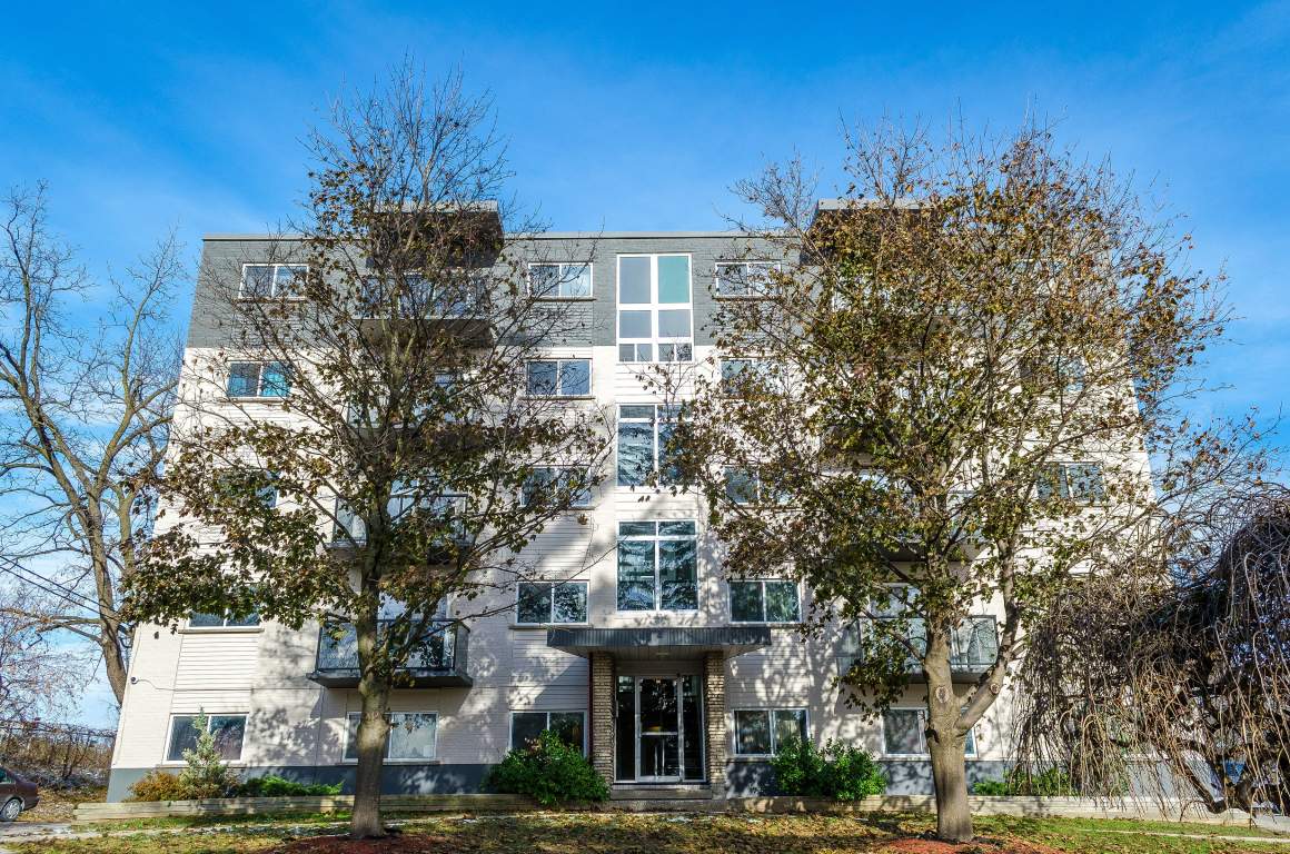 470 Wellington St N Greenwin