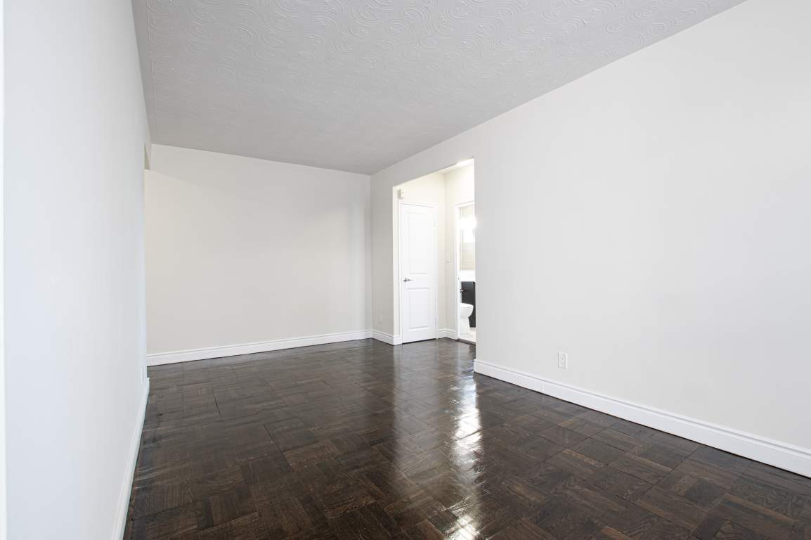 1150 1200 Kingston Rd Greenwin 1150 1200 Kingston Rd Greenwin